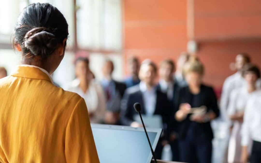 5 Lessons Real Estate Professionals can Learn from Public Speakers